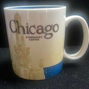 Starbucks 16 oz Chicago water tower and skyline Mug